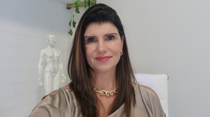 Carla Helmer Acupunturista em Curitiba